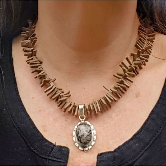 Sterling Turritella Agate & Agate Flip Bead Neckl - Picture 1 of 9